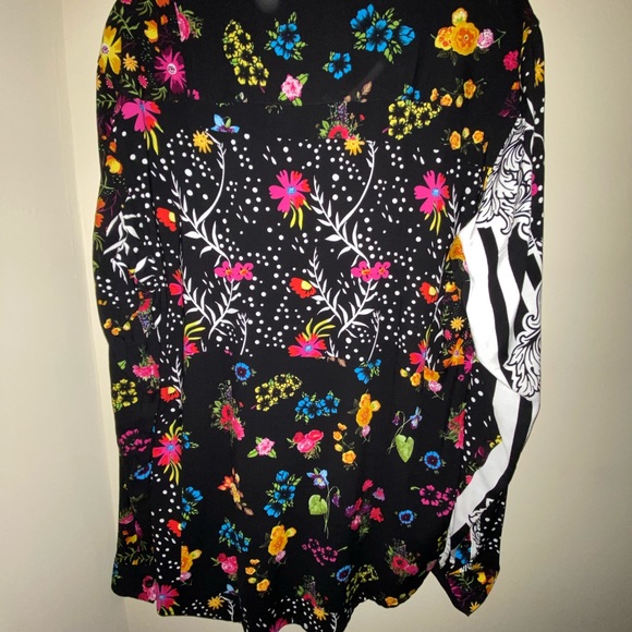 Large Men Shirt - Picture 4 of 7